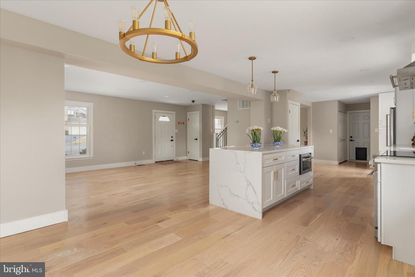 1002 KERGE CT SE, VIENNA, Virginia 22180, 5 Bedrooms Bedrooms, ,3 BathroomsBathrooms,Residential,For sale,1002 KERGE CT SE,VAFX2286428 MLS # VAFX2286428