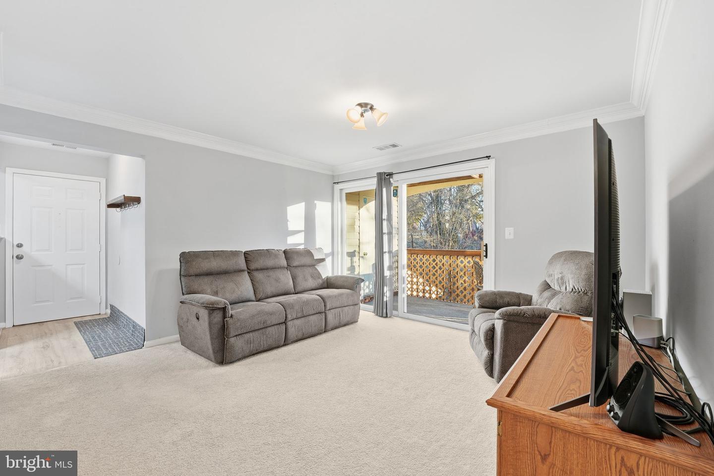 9458 SCARLET OAK DR, MANASSAS, Virginia 20110, 2 Bedrooms Bedrooms, ,2 BathroomsBathrooms,Residential,For sale,9458 SCARLET OAK DR,VAMN2009976 MLS # VAMN2009976 9458 SCARLET OAK DR, MANASSAS, Virginia 20110, 2 Bedrooms Bedrooms, ,2 BathroomsBathrooms,Residential,For sale,9458 SCARLET OAK DR,VAMN2009976 MLS # VAMN2009976