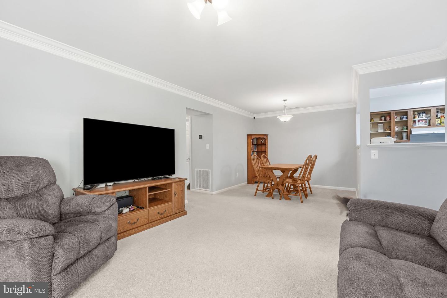 9458 SCARLET OAK DR, MANASSAS, Virginia 20110, 2 Bedrooms Bedrooms, ,2 BathroomsBathrooms,Residential,For sale,9458 SCARLET OAK DR,VAMN2009976 MLS # VAMN2009976 9458 SCARLET OAK DR, MANASSAS, Virginia 20110, 2 Bedrooms Bedrooms, ,2 BathroomsBathrooms,Residential,For sale,9458 SCARLET OAK DR,VAMN2009976 MLS # VAMN2009976