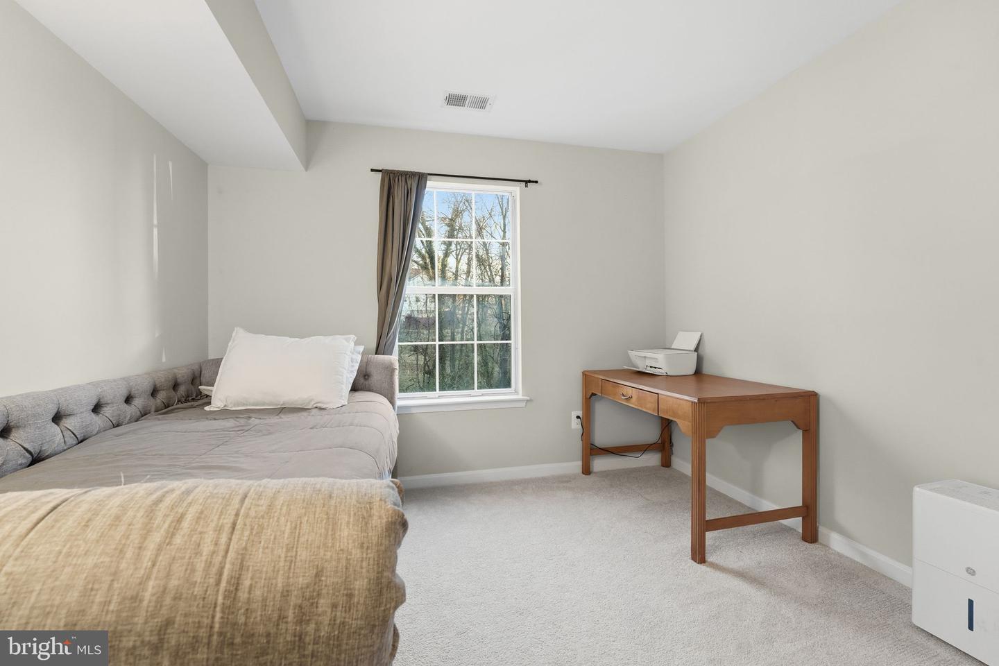 9458 SCARLET OAK DR, MANASSAS, Virginia 20110, 2 Bedrooms Bedrooms, ,2 BathroomsBathrooms,Residential,For sale,9458 SCARLET OAK DR,VAMN2009976 MLS # VAMN2009976 9458 SCARLET OAK DR, MANASSAS, Virginia 20110, 2 Bedrooms Bedrooms, ,2 BathroomsBathrooms,Residential,For sale,9458 SCARLET OAK DR,VAMN2009976 MLS # VAMN2009976