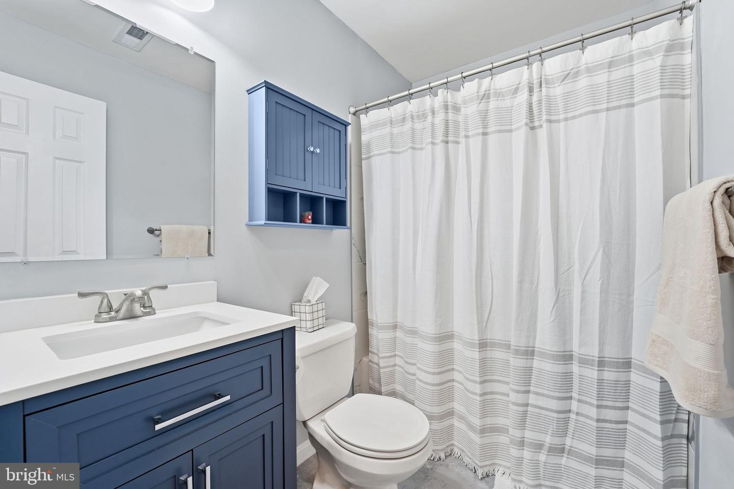 9458 SCARLET OAK DR, MANASSAS, Virginia 20110, 2 Bedrooms Bedrooms, ,2 BathroomsBathrooms,Residential,For sale,9458 SCARLET OAK DR,VAMN2009976 MLS # VAMN2009976 9458 SCARLET OAK DR, MANASSAS, Virginia 20110, 2 Bedrooms Bedrooms, ,2 BathroomsBathrooms,Residential,For sale,9458 SCARLET OAK DR,VAMN2009976 MLS # VAMN2009976