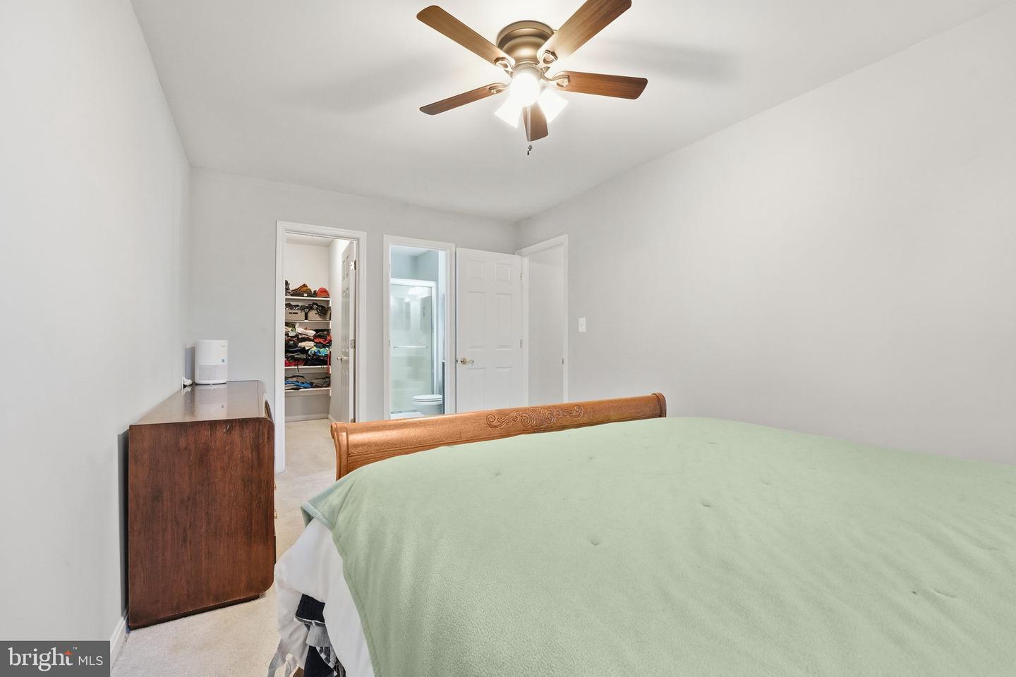 9458 SCARLET OAK DR, MANASSAS, Virginia 20110, 2 Bedrooms Bedrooms, ,2 BathroomsBathrooms,Residential,For sale,9458 SCARLET OAK DR,VAMN2009976 MLS # VAMN2009976 9458 SCARLET OAK DR, MANASSAS, Virginia 20110, 2 Bedrooms Bedrooms, ,2 BathroomsBathrooms,Residential,For sale,9458 SCARLET OAK DR,VAMN2009976 MLS # VAMN2009976