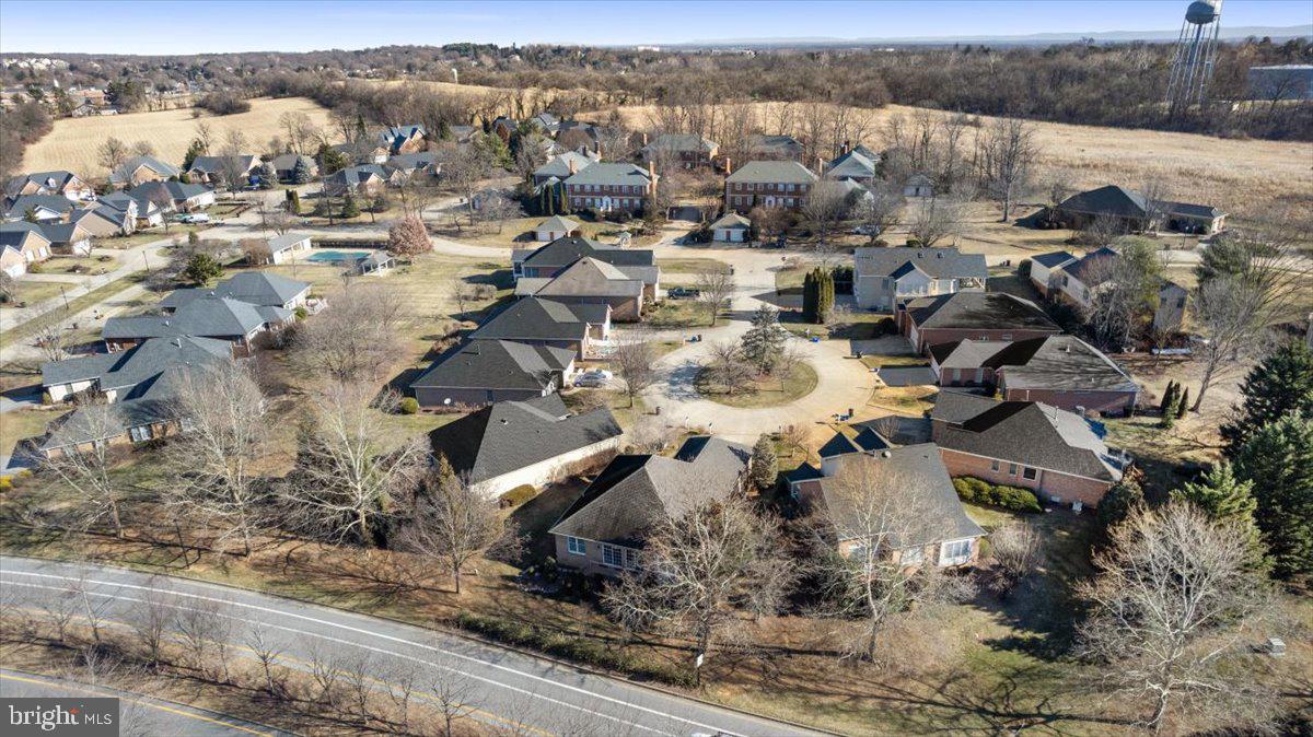 832 WINDER CT, WINCHESTER, Virginia 22601, 3 Bedrooms Bedrooms, 5 Rooms Rooms,2 BathroomsBathrooms,Residential,For sale,832 WINDER CT,VAWI2009800 MLS # VAWI2009800