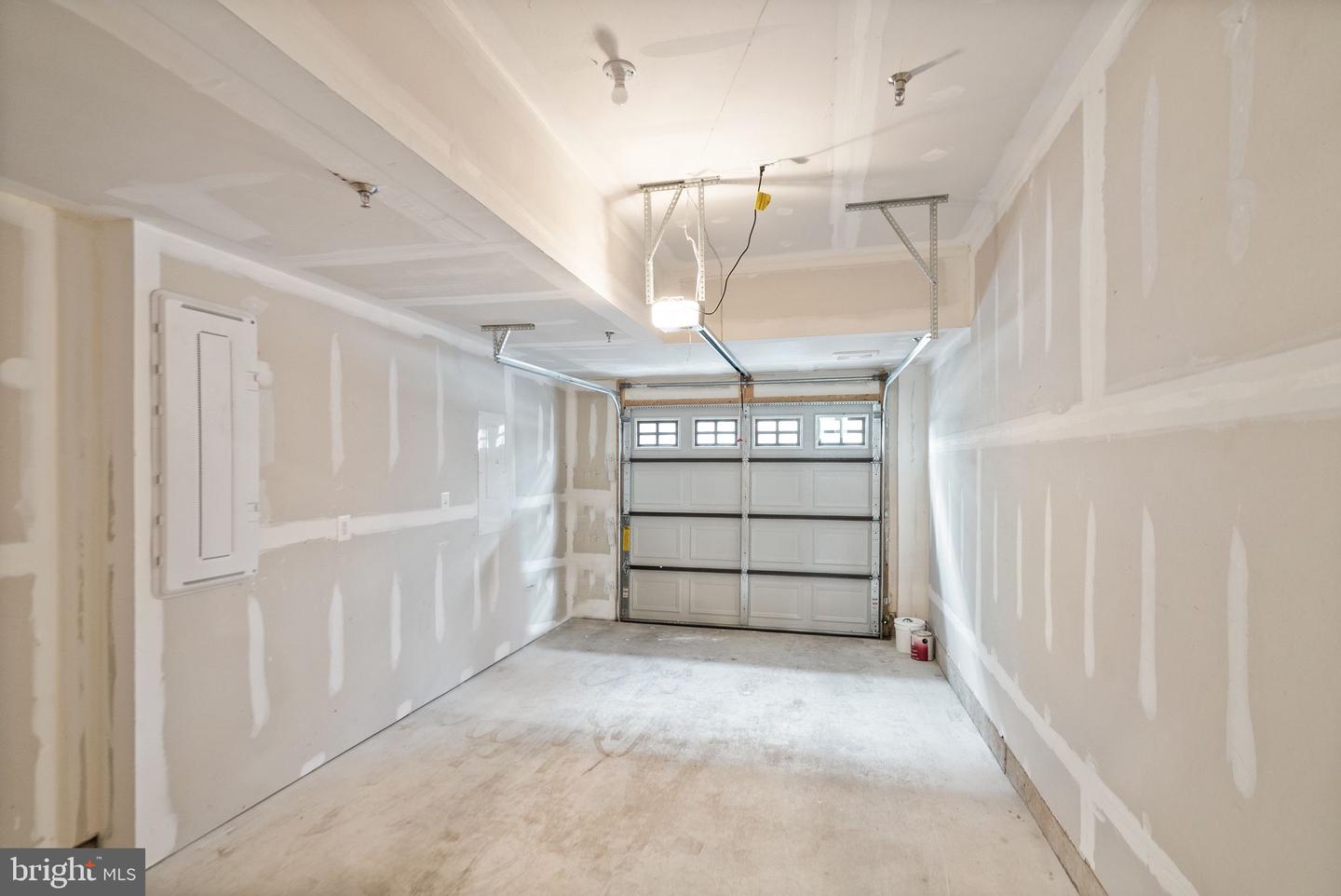 43361 RADFORD DIVIDE TER, ASHBURN, Virginia 20148, 3 Bedrooms Bedrooms, ,2 BathroomsBathrooms,Residential,For sale,43361 RADFORD DIVIDE TER,VALO2114200 MLS # VALO2114200