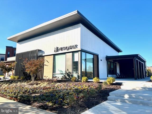 43361 RADFORD DIVIDE TER, ASHBURN, Virginia 20148, 3 Bedrooms Bedrooms, ,2 BathroomsBathrooms,Residential,For sale,43361 RADFORD DIVIDE TER,VALO2114200 MLS # VALO2114200