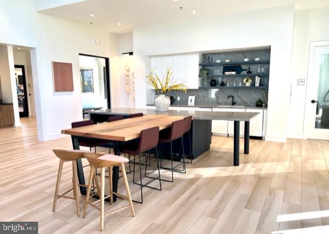 43361 RADFORD DIVIDE TER, ASHBURN, Virginia 20148, 3 Bedrooms Bedrooms, ,2 BathroomsBathrooms,Residential,For sale,43361 RADFORD DIVIDE TER,VALO2114200 MLS # VALO2114200