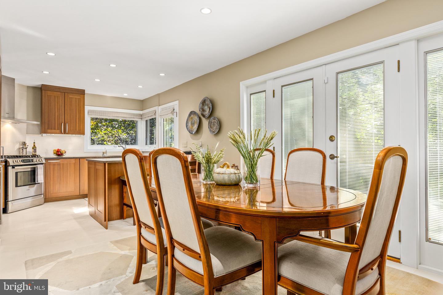 4225 50TH ST NW, WASHINGTON, District Of Columbia 20016, 3 Bedrooms Bedrooms, ,3 BathroomsBathrooms,Residential,For sale,4225 50TH ST NW,DCDC2242110 MLS # DCDC2242110