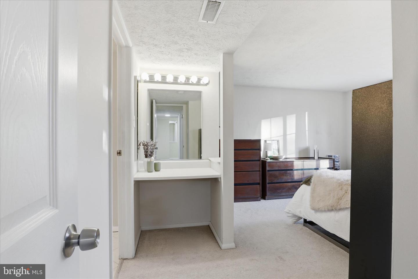 8386 BROCKHAM DR #F, ALEXANDRIA, Virginia 22309, 2 Bedrooms Bedrooms, ,2 BathroomsBathrooms,Residential,For sale,8386 BROCKHAM DR #F,VAFX2286544 MLS # VAFX2286544 8386 BROCKHAM DR #F, ALEXANDRIA, Virginia 22309, 2 Bedrooms Bedrooms, ,2 BathroomsBathrooms,Residential,For sale,8386 BROCKHAM DR #F,VAFX2286544 MLS # VAFX2286544