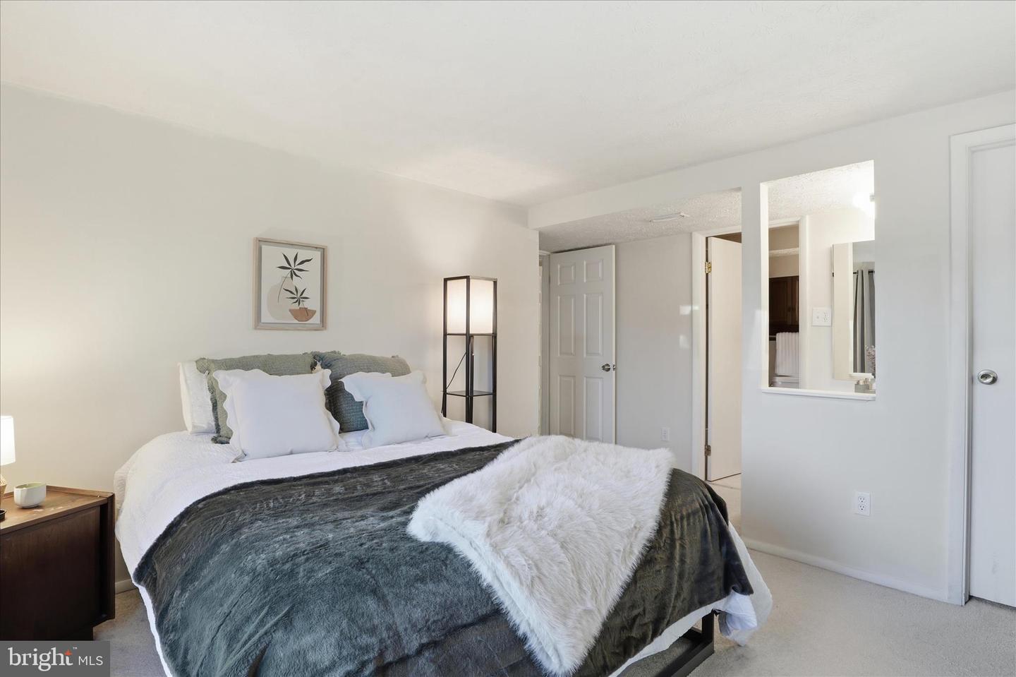 8386 BROCKHAM DR #F, ALEXANDRIA, Virginia 22309, 2 Bedrooms Bedrooms, ,2 BathroomsBathrooms,Residential,For sale,8386 BROCKHAM DR #F,VAFX2286544 MLS # VAFX2286544 8386 BROCKHAM DR #F, ALEXANDRIA, Virginia 22309, 2 Bedrooms Bedrooms, ,2 BathroomsBathrooms,Residential,For sale,8386 BROCKHAM DR #F,VAFX2286544 MLS # VAFX2286544