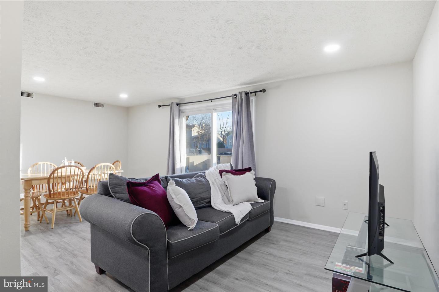 8386 BROCKHAM DR #F, ALEXANDRIA, Virginia 22309, 2 Bedrooms Bedrooms, ,2 BathroomsBathrooms,Residential,For sale,8386 BROCKHAM DR #F,VAFX2286544 MLS # VAFX2286544 8386 BROCKHAM DR #F, ALEXANDRIA, Virginia 22309, 2 Bedrooms Bedrooms, ,2 BathroomsBathrooms,Residential,For sale,8386 BROCKHAM DR #F,VAFX2286544 MLS # VAFX2286544