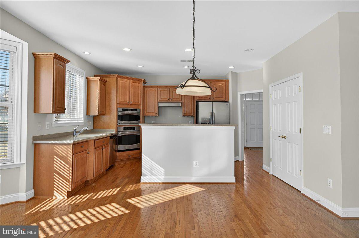 6159 FERRIER CT, GAINESVILLE, Virginia 20155, 3 Bedrooms Bedrooms, 14 Rooms Rooms,3 BathroomsBathrooms,Residential,For sale,6159 FERRIER CT,VAPW2110838 MLS # VAPW2110838