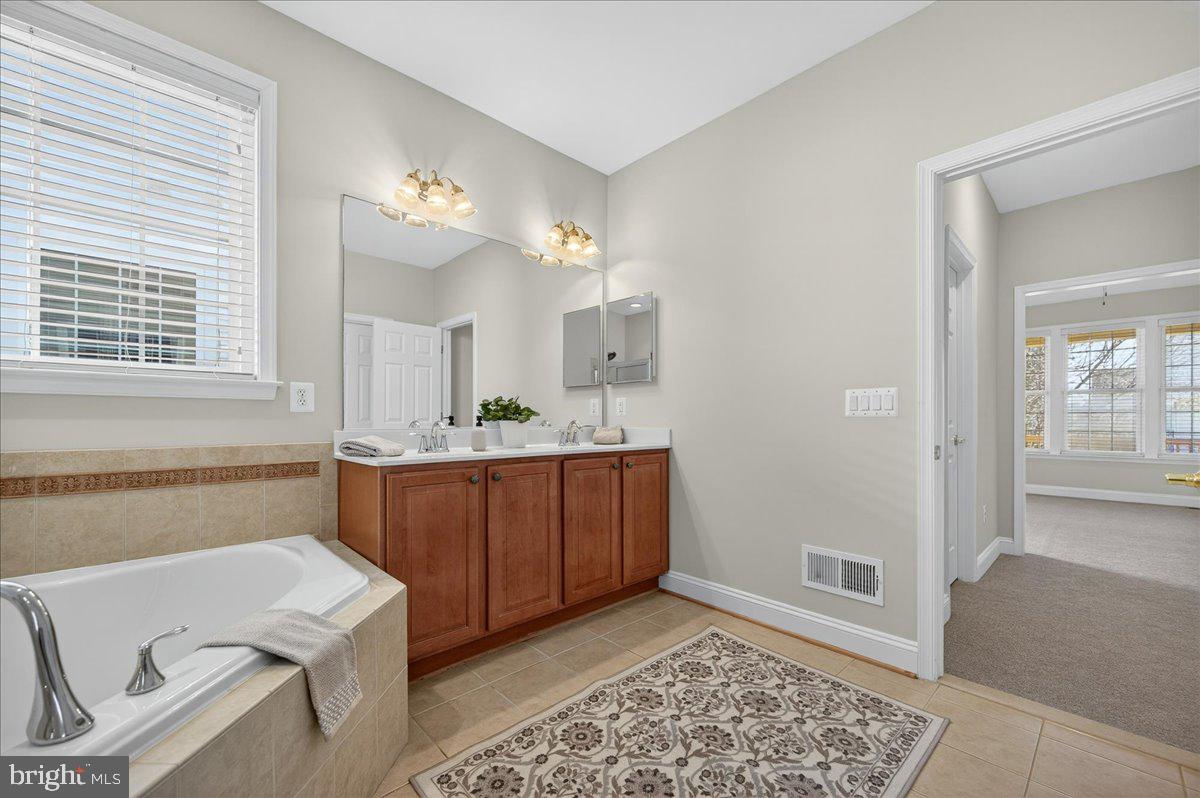 6159 FERRIER CT, GAINESVILLE, Virginia 20155, 3 Bedrooms Bedrooms, 14 Rooms Rooms,3 BathroomsBathrooms,Residential,For sale,6159 FERRIER CT,VAPW2110838 MLS # VAPW2110838