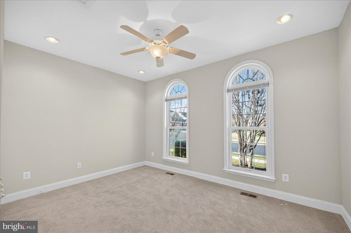 6159 FERRIER CT, GAINESVILLE, Virginia 20155, 3 Bedrooms Bedrooms, 14 Rooms Rooms,3 BathroomsBathrooms,Residential,For sale,6159 FERRIER CT,VAPW2110838 MLS # VAPW2110838