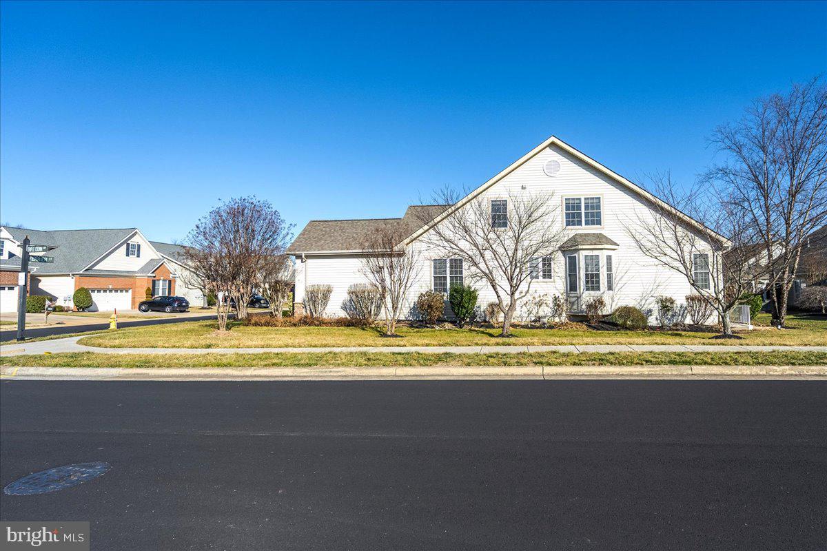 6159 FERRIER CT, GAINESVILLE, Virginia 20155, 3 Bedrooms Bedrooms, 14 Rooms Rooms,3 BathroomsBathrooms,Residential,For sale,6159 FERRIER CT,VAPW2110838 MLS # VAPW2110838