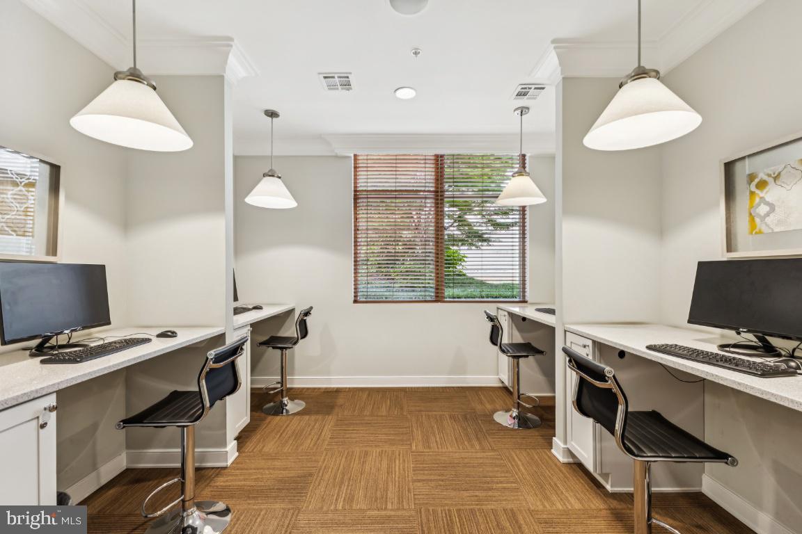 12000 MARKET ST #151, RESTON, Virginia 20190, 2 Bedrooms Bedrooms, ,2 BathroomsBathrooms,Residential,For sale,12000 MARKET ST #151,VAFX2286574 MLS # VAFX2286574