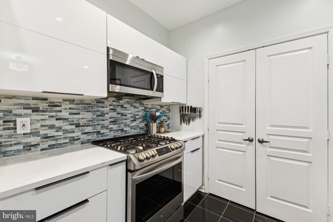 12000 MARKET ST #151, RESTON, Virginia 20190, 2 Bedrooms Bedrooms, ,2 BathroomsBathrooms,Residential,For sale,12000 MARKET ST #151,VAFX2286574 MLS # VAFX2286574