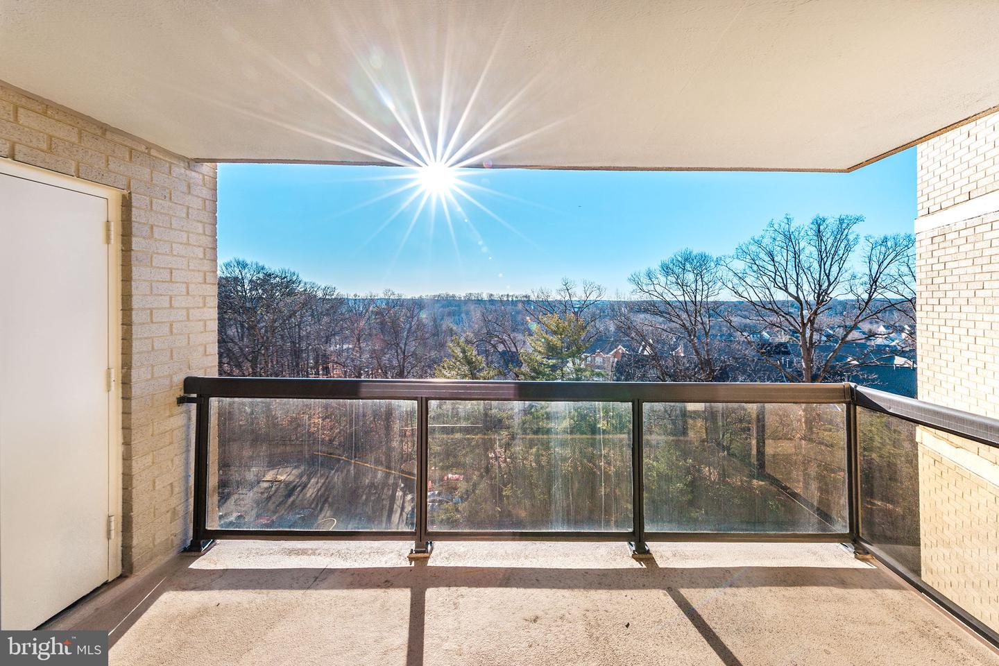 307 YOAKUM PKWY #802, ALEXANDRIA, Virginia 22304, 1 Bedroom Bedrooms, ,1 BathroomBathrooms,Residential,For sale,307 YOAKUM PKWY #802,VAAX2053356 MLS # VAAX2053356