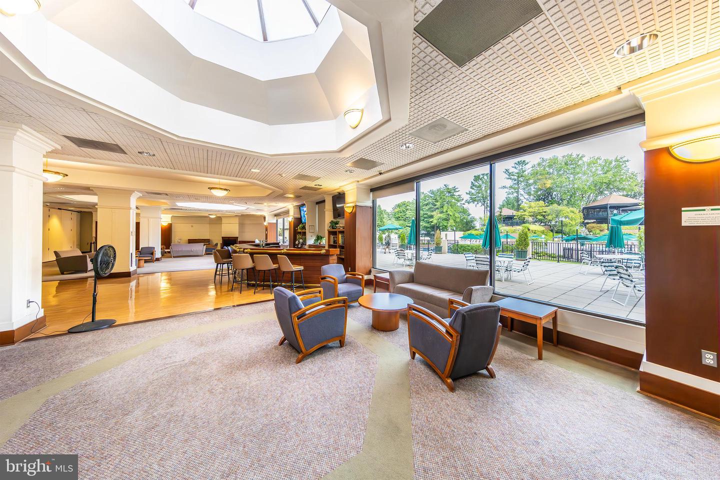 307 YOAKUM PKWY #802, ALEXANDRIA, Virginia 22304, 1 Bedroom Bedrooms, ,1 BathroomBathrooms,Residential,For sale,307 YOAKUM PKWY #802,VAAX2053356 MLS # VAAX2053356