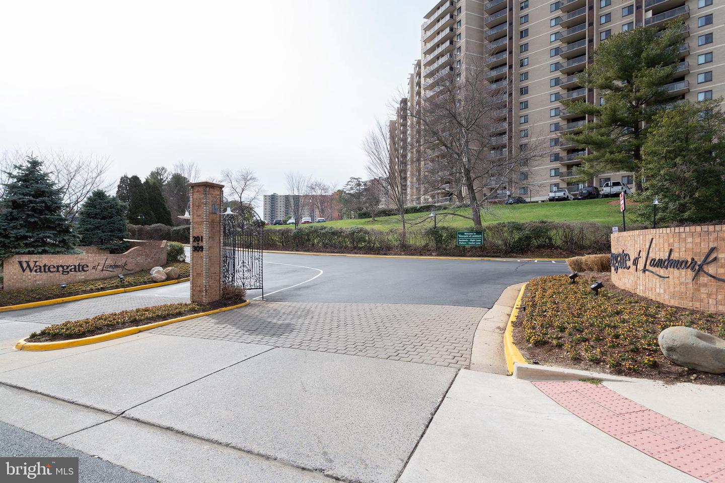 307 YOAKUM PKWY #802, ALEXANDRIA, Virginia 22304, 1 Bedroom Bedrooms, ,1 BathroomBathrooms,Residential,For sale,307 YOAKUM PKWY #802,VAAX2053356 MLS # VAAX2053356