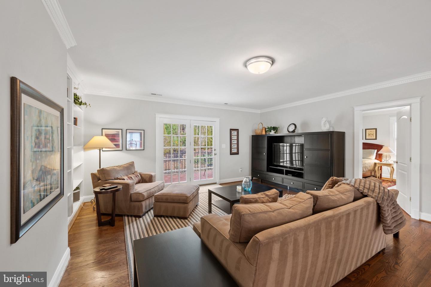 6955 33RD ST NW, WASHINGTON, District Of Columbia 20015, 7 Bedrooms Bedrooms, ,6 BathroomsBathrooms,Residential,For sale,6955 33RD ST NW,DCDC2242264 MLS # DCDC2242264