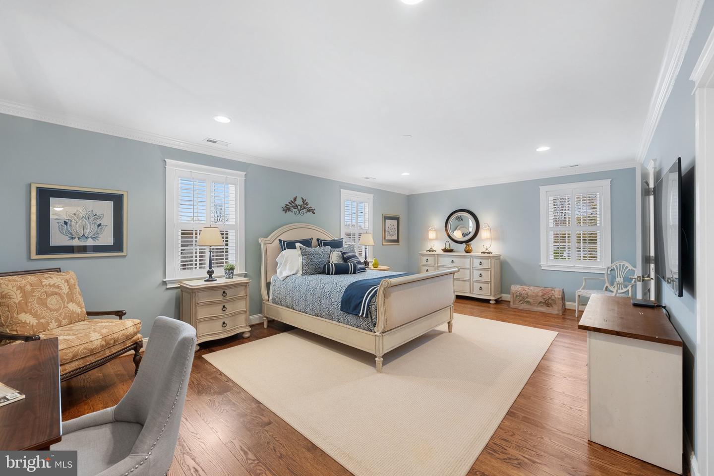 6955 33RD ST NW, WASHINGTON, District Of Columbia 20015, 7 Bedrooms Bedrooms, ,6 BathroomsBathrooms,Residential,For sale,6955 33RD ST NW,DCDC2242264 MLS # DCDC2242264