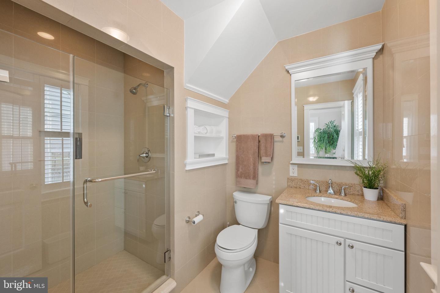 6955 33RD ST NW, WASHINGTON, District Of Columbia 20015, 7 Bedrooms Bedrooms, ,6 BathroomsBathrooms,Residential,For sale,6955 33RD ST NW,DCDC2242264 MLS # DCDC2242264