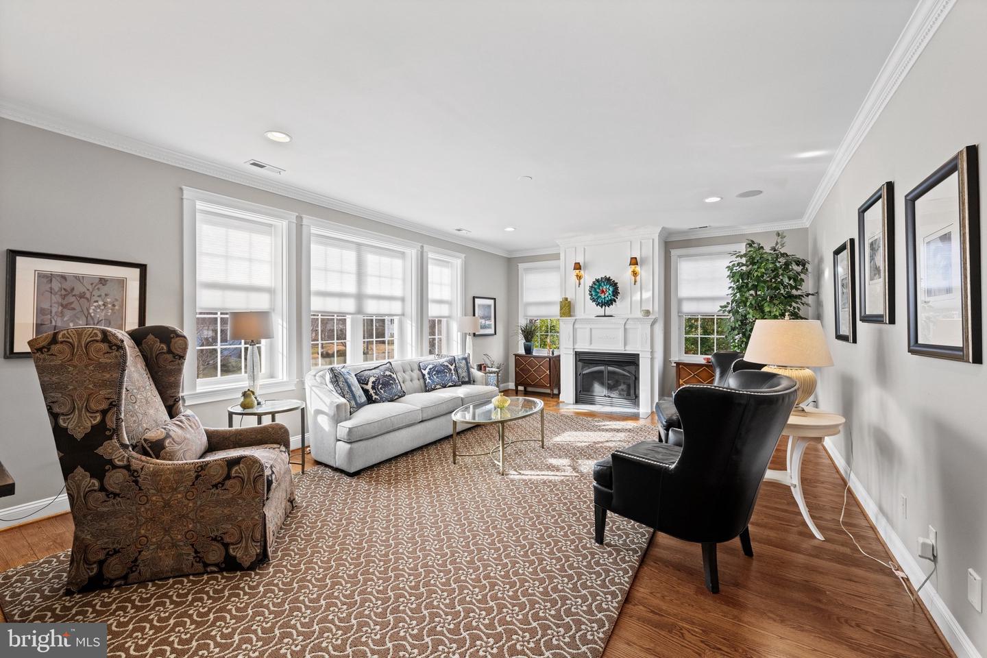 6955 33RD ST NW, WASHINGTON, District Of Columbia 20015, 7 Bedrooms Bedrooms, ,6 BathroomsBathrooms,Residential,For sale,6955 33RD ST NW,DCDC2242264 MLS # DCDC2242264