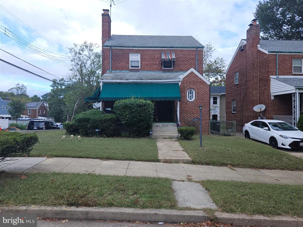 300 QUACKENBOS ST NE, WASHINGTON, District Of Columbia 20011, 3 Bedrooms Bedrooms, ,2 BathroomsBathrooms,Residential,For sale,300 QUACKENBOS ST NE,DCDC2242306 MLS # DCDC2242306