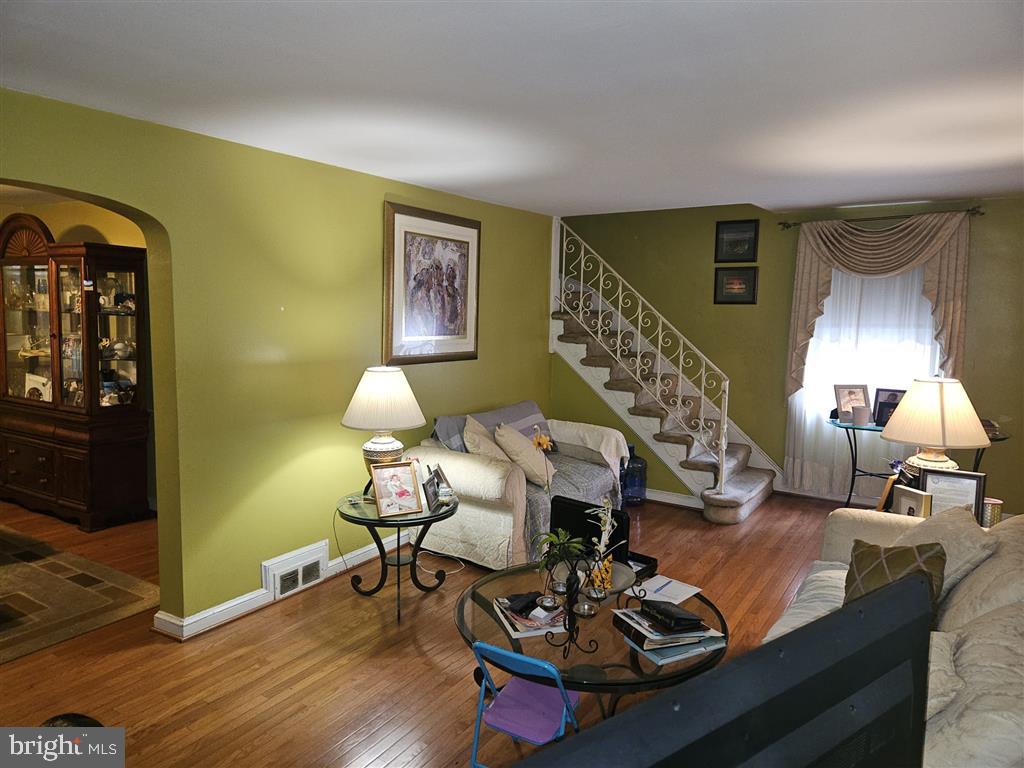 300 QUACKENBOS ST NE, WASHINGTON, District Of Columbia 20011, 3 Bedrooms Bedrooms, ,2 BathroomsBathrooms,Residential,For sale,300 QUACKENBOS ST NE,DCDC2242306 MLS # DCDC2242306