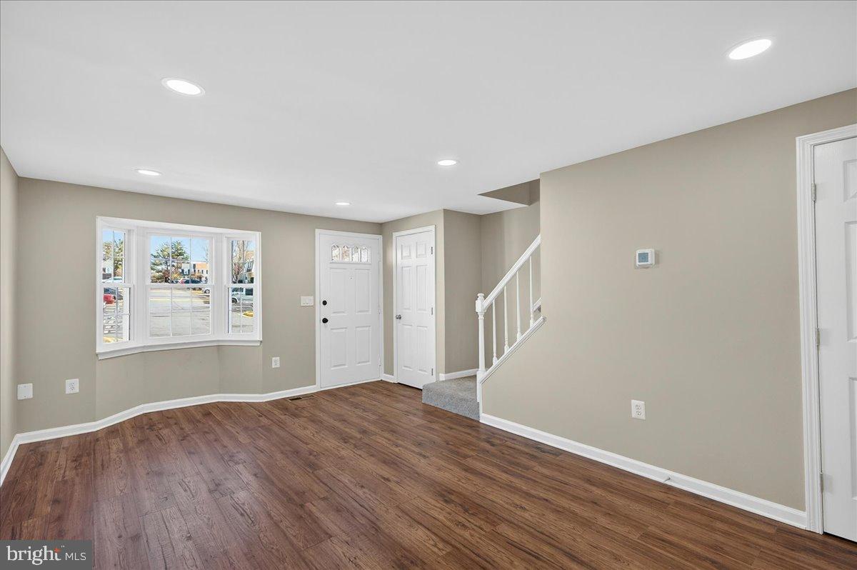 8357 GEORGIAN CT, MANASSAS, Virginia 20110, 2 Bedrooms Bedrooms, 4 Rooms Rooms,2 BathroomsBathrooms,Residential,For sale,8357 GEORGIAN CT,VAMN2009994 MLS # VAMN2009994