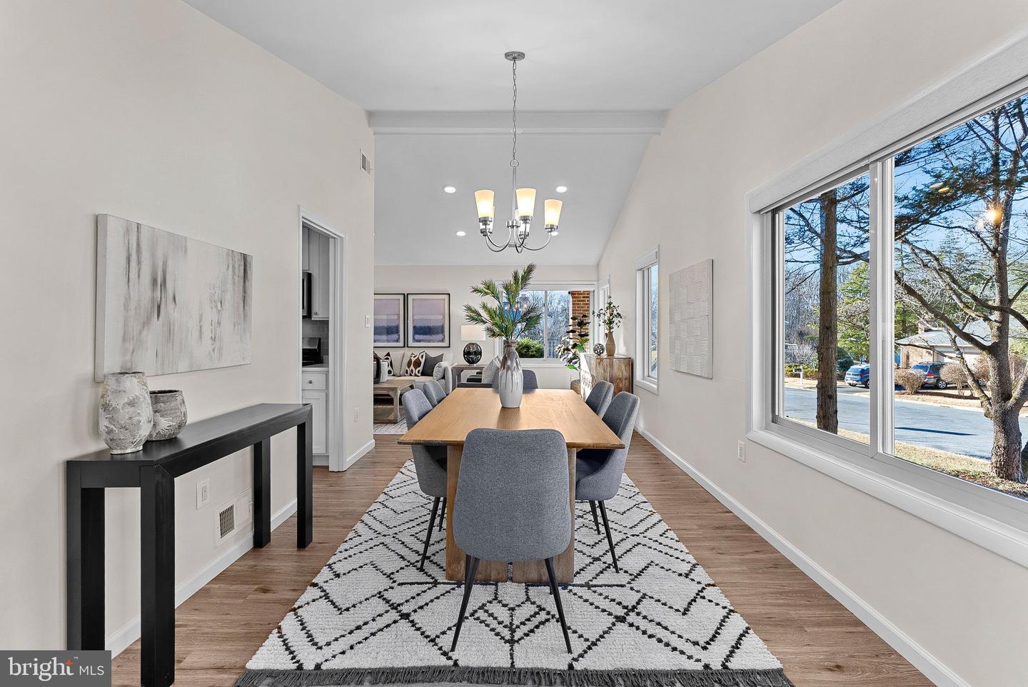 103 E MEADOWLAND LN, STERLING, Virginia 20164, 3 Bedrooms Bedrooms, ,2 BathroomsBathrooms,Residential,For sale,103 E MEADOWLAND LN,VALO2114304 MLS # VALO2114304