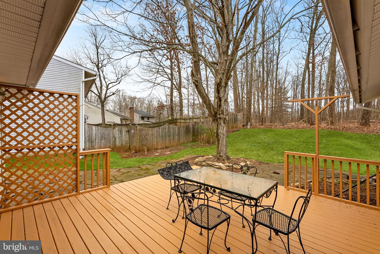 103 E MEADOWLAND LN, STERLING, Virginia 20164, 3 Bedrooms Bedrooms, ,2 BathroomsBathrooms,Residential,For sale,103 E MEADOWLAND LN,VALO2114304 MLS # VALO2114304