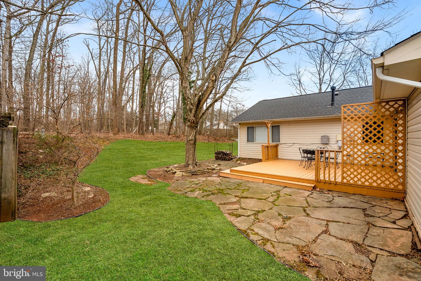 103 E MEADOWLAND LN, STERLING, Virginia 20164, 3 Bedrooms Bedrooms, ,2 BathroomsBathrooms,Residential,For sale,103 E MEADOWLAND LN,VALO2114304 MLS # VALO2114304