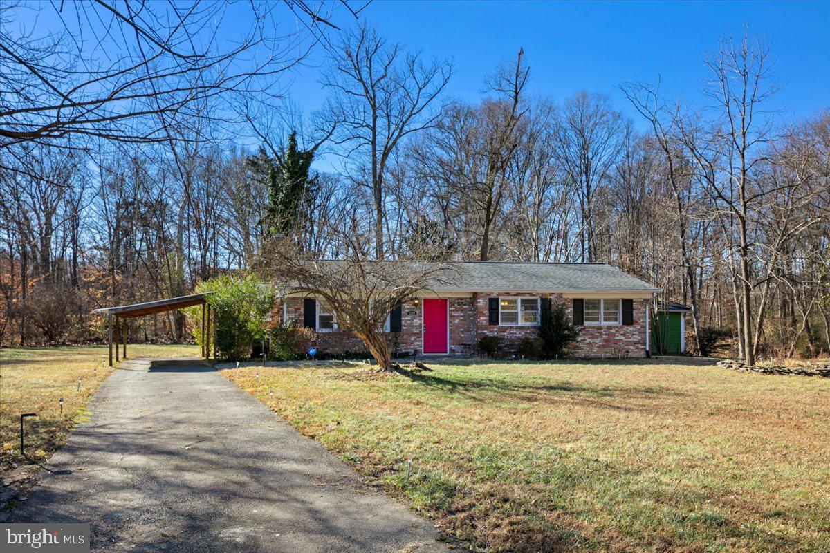 5304 CEDAR CT, ALEXANDRIA, Virginia 22309, 3 Bedrooms Bedrooms, ,1 BathroomBathrooms,Residential,For sale,5304 CEDAR CT,VAFX2286750 MLS # VAFX2286750