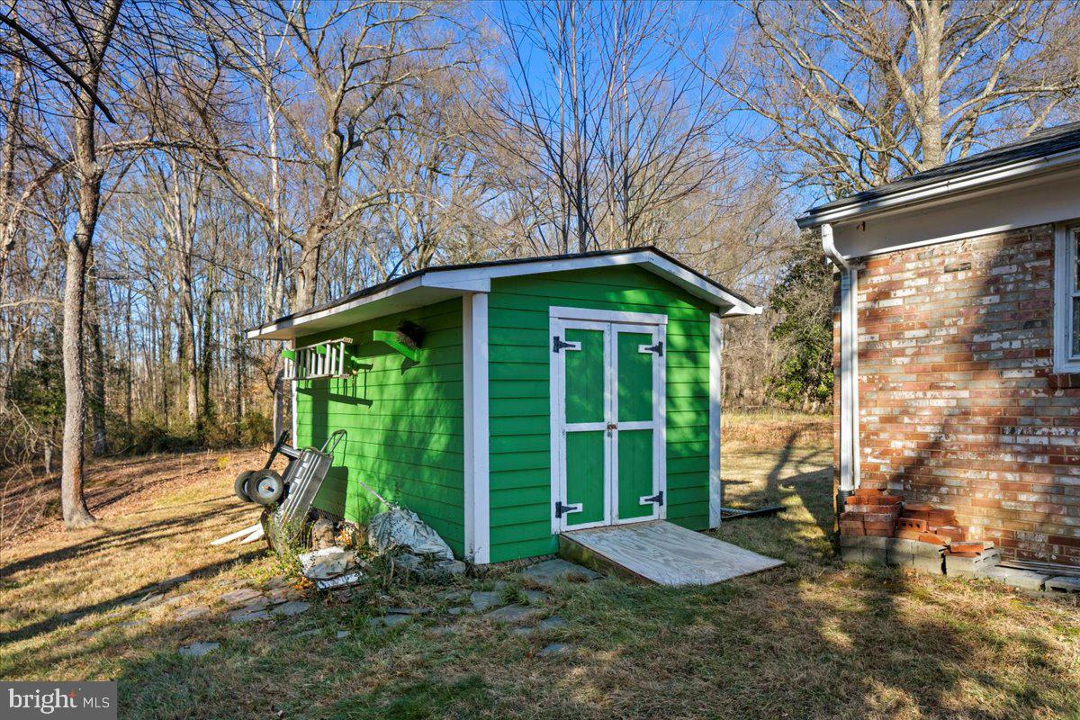 5304 CEDAR CT, ALEXANDRIA, Virginia 22309, 3 Bedrooms Bedrooms, ,1 BathroomBathrooms,Residential,For sale,5304 CEDAR CT,VAFX2286750 MLS # VAFX2286750