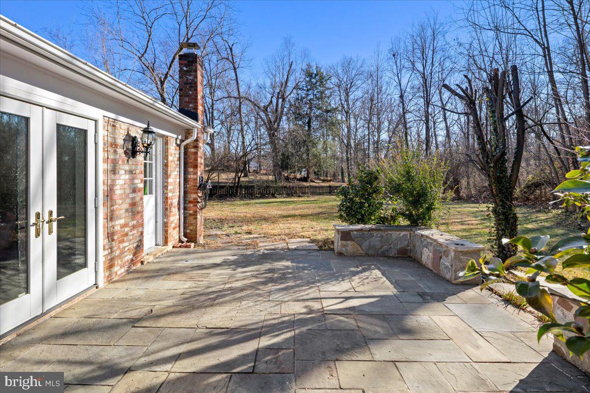 5304 CEDAR CT, ALEXANDRIA, Virginia 22309, 3 Bedrooms Bedrooms, ,1 BathroomBathrooms,Residential,For sale,5304 CEDAR CT,VAFX2286750 MLS # VAFX2286750