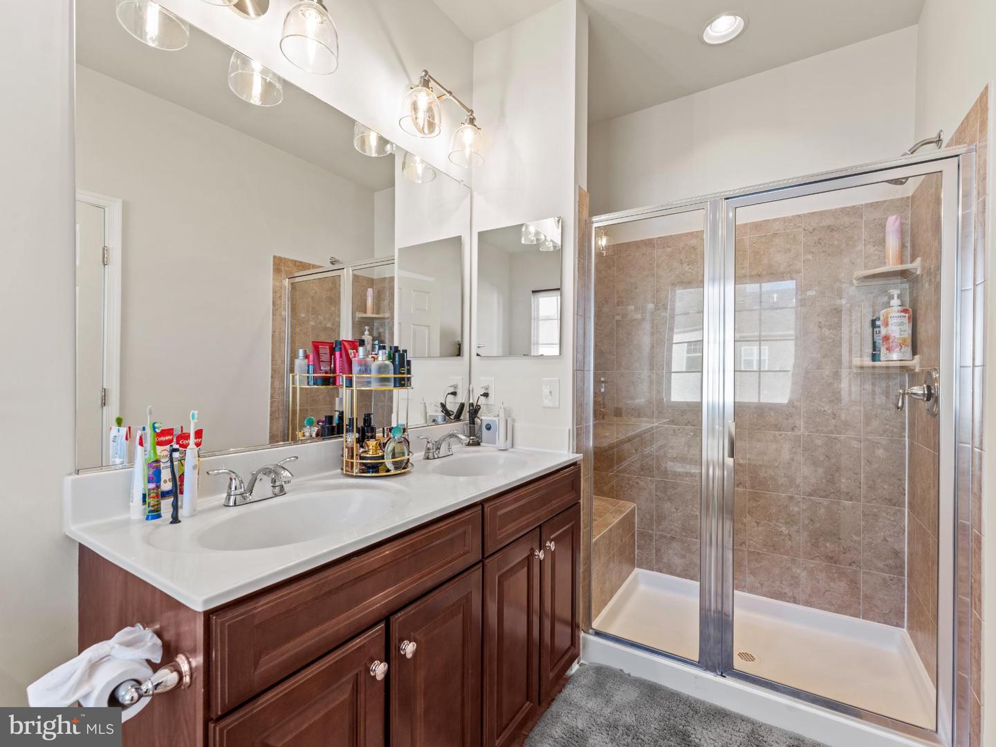 9002 PHITA LN, MANASSAS PARK, Virginia 20111, 3 Bedrooms Bedrooms, 7 Rooms Rooms,3 BathroomsBathrooms,Residential,For sale,9002 PHITA LN,VAMP2003598 MLS # VAMP2003598