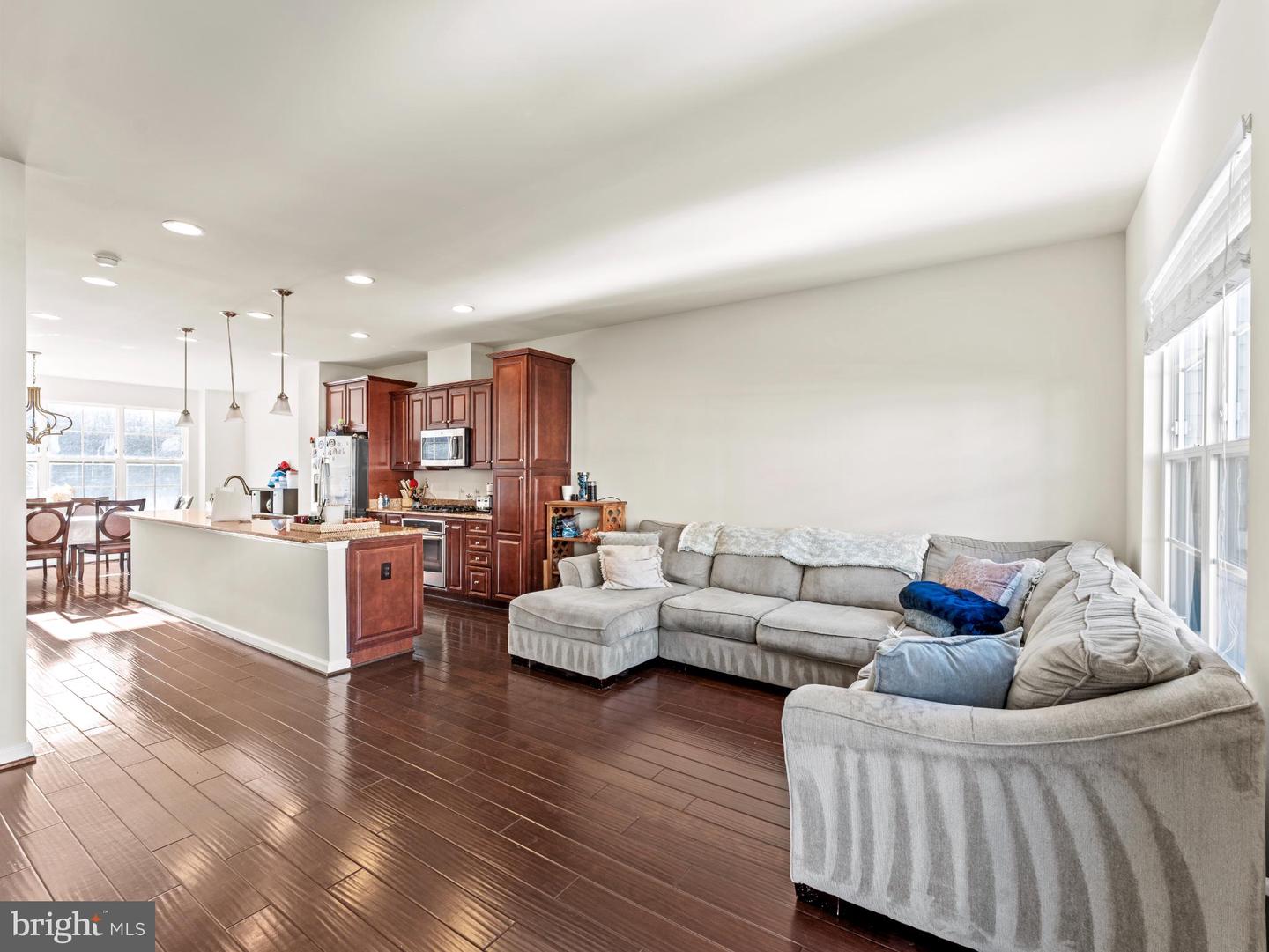 9002 PHITA LN, MANASSAS PARK, Virginia 20111, 3 Bedrooms Bedrooms, 7 Rooms Rooms,3 BathroomsBathrooms,Residential,For sale,9002 PHITA LN,VAMP2003598 MLS # VAMP2003598