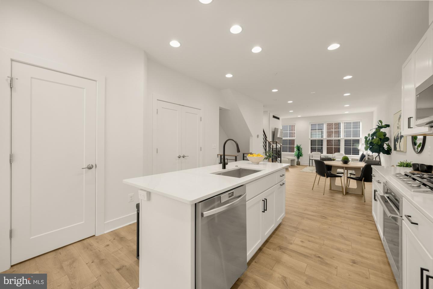 11246 FARADAY PARK DR, RESTON, Virginia 20190, 3 Bedrooms Bedrooms, ,3 BathroomsBathrooms,Residential,For sale,11246 FARADAY PARK DR,VAFX2286784 MLS # VAFX2286784