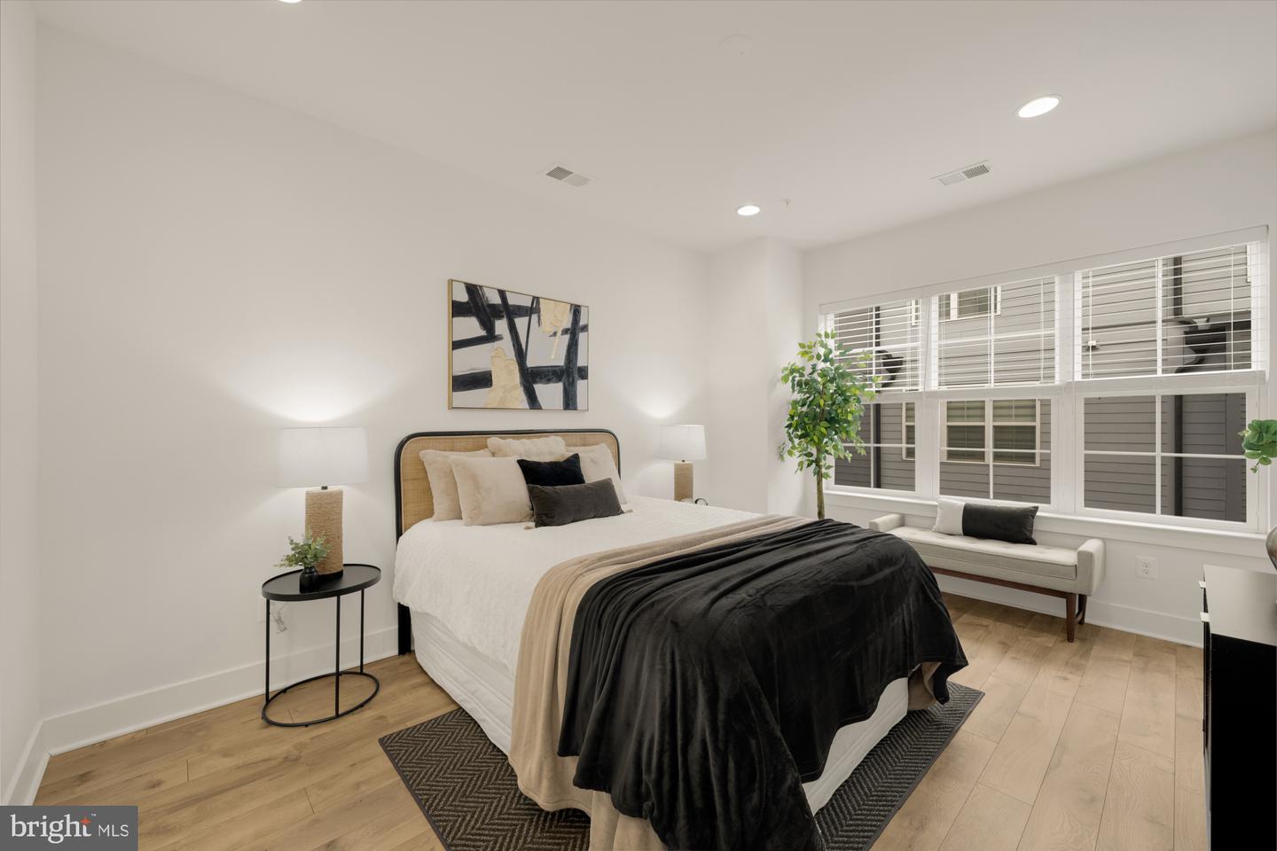 11246 FARADAY PARK DR, RESTON, Virginia 20190, 3 Bedrooms Bedrooms, ,3 BathroomsBathrooms,Residential,For sale,11246 FARADAY PARK DR,VAFX2286784 MLS # VAFX2286784