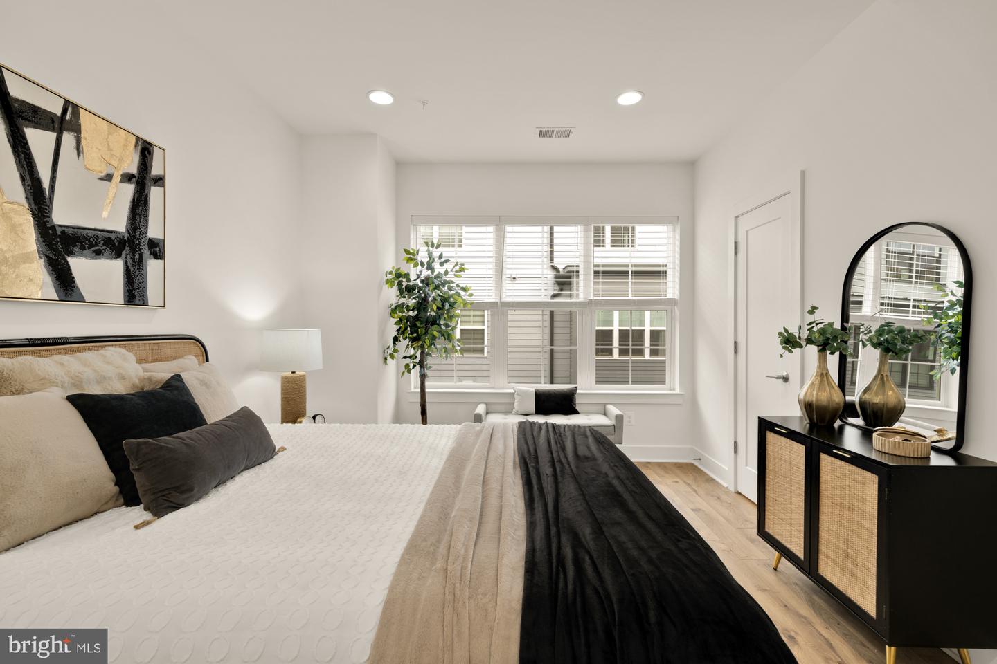 11246 FARADAY PARK DR, RESTON, Virginia 20190, 3 Bedrooms Bedrooms, ,3 BathroomsBathrooms,Residential,For sale,11246 FARADAY PARK DR,VAFX2286784 MLS # VAFX2286784