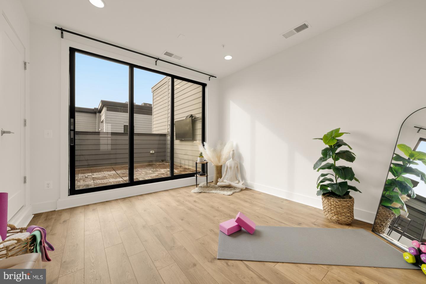 11246 FARADAY PARK DR, RESTON, Virginia 20190, 3 Bedrooms Bedrooms, ,3 BathroomsBathrooms,Residential,For sale,11246 FARADAY PARK DR,VAFX2286784 MLS # VAFX2286784