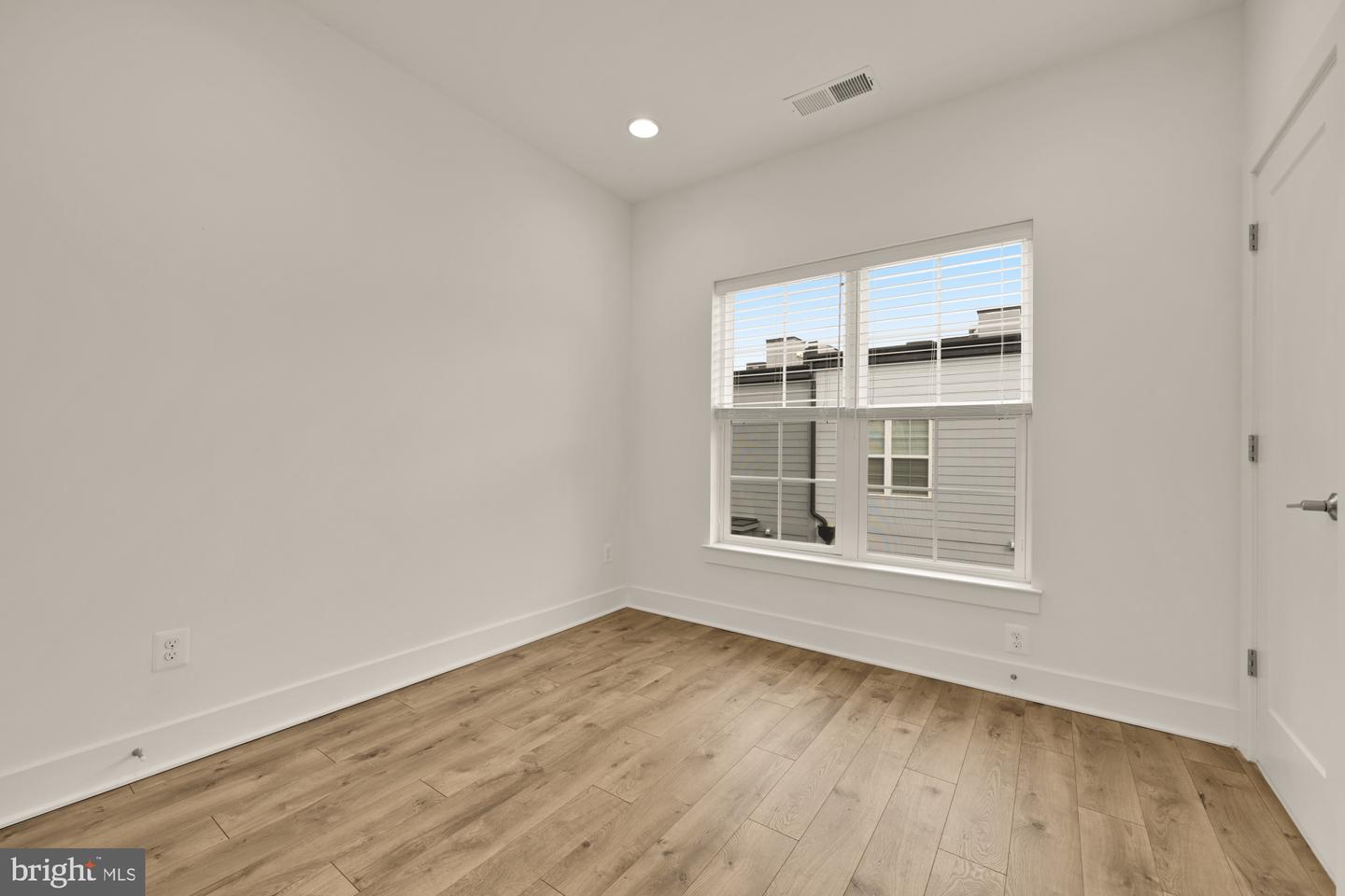 11246 FARADAY PARK DR, RESTON, Virginia 20190, 3 Bedrooms Bedrooms, ,3 BathroomsBathrooms,Residential,For sale,11246 FARADAY PARK DR,VAFX2286784 MLS # VAFX2286784