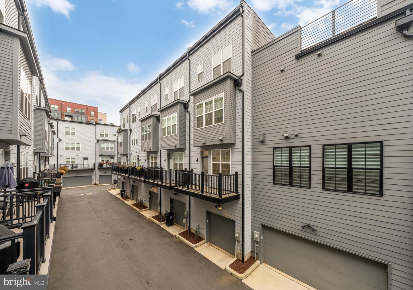 11246 FARADAY PARK DR, RESTON, Virginia 20190, 3 Bedrooms Bedrooms, ,3 BathroomsBathrooms,Residential,For sale,11246 FARADAY PARK DR,VAFX2286784 MLS # VAFX2286784