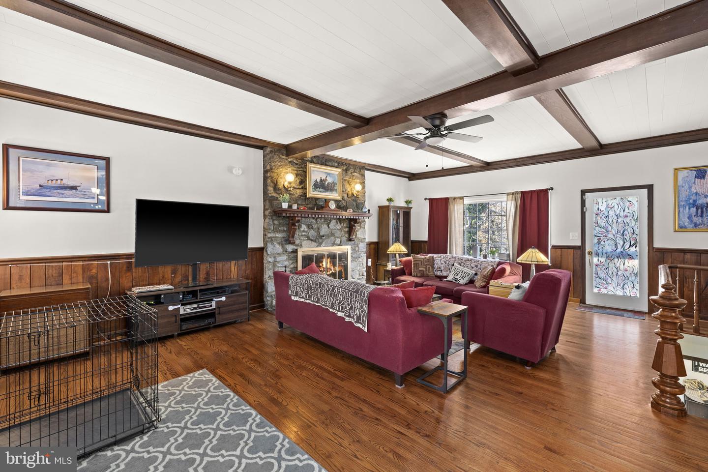 610 KINGS HWY, FREDERICKSBURG, Virginia 22405, 3 Bedrooms Bedrooms, ,2 BathroomsBathrooms,Residential,For sale,610 KINGS HWY,VAST2045412 MLS # VAST2045412