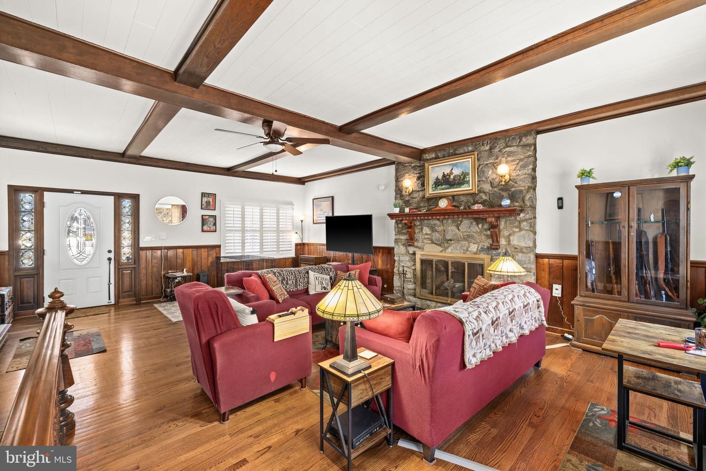 610 KINGS HWY, FREDERICKSBURG, Virginia 22405, 3 Bedrooms Bedrooms, ,2 BathroomsBathrooms,Residential,For sale,610 KINGS HWY,VAST2045412 MLS # VAST2045412