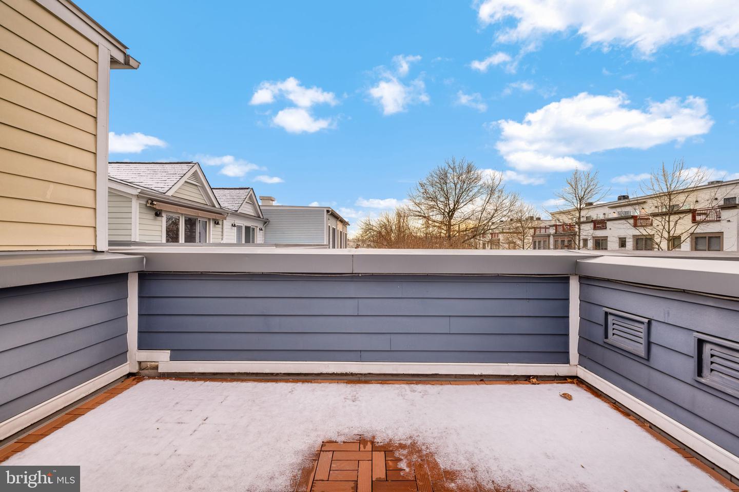 808 MONTGOMERY ST, ALEXANDRIA, Virginia 22314, 3 Bedrooms Bedrooms, ,2 BathroomsBathrooms,Residential,For sale,808 MONTGOMERY ST,VAAX2053374 MLS # VAAX2053374