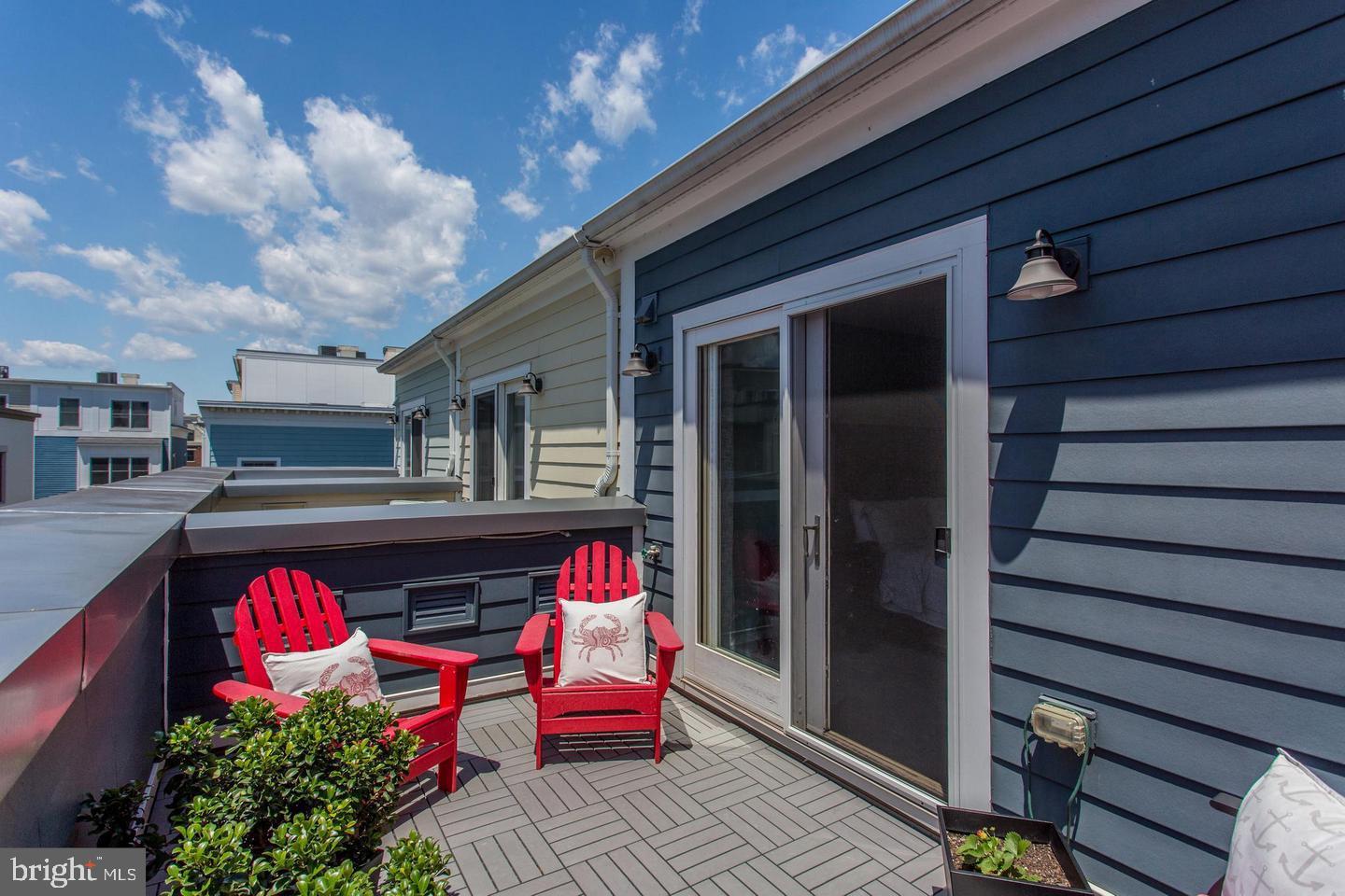 808 MONTGOMERY ST, ALEXANDRIA, Virginia 22314, 3 Bedrooms Bedrooms, ,2 BathroomsBathrooms,Residential,For sale,808 MONTGOMERY ST,VAAX2053374 MLS # VAAX2053374