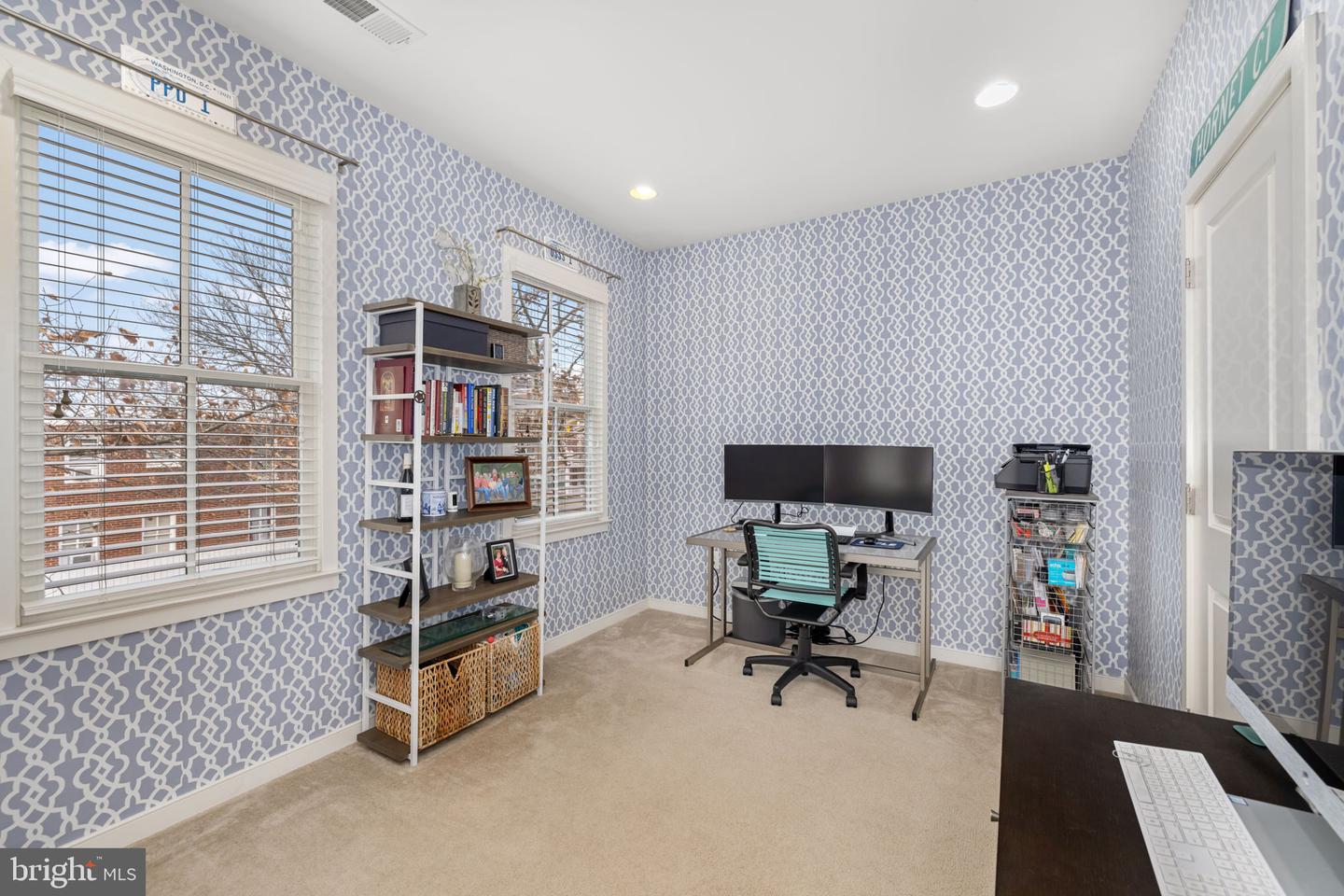 808 MONTGOMERY ST, ALEXANDRIA, Virginia 22314, 3 Bedrooms Bedrooms, ,2 BathroomsBathrooms,Residential,For sale,808 MONTGOMERY ST,VAAX2053374 MLS # VAAX2053374