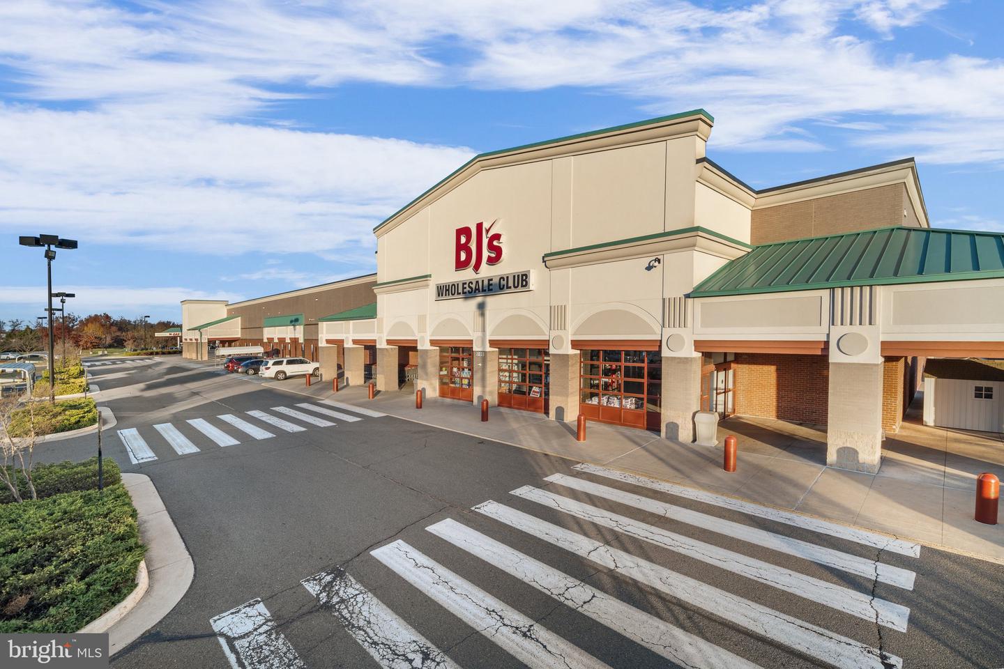 14972 WALTER ROBINSON LN, HAYMARKET, Virginia 20169, 5 Bedrooms Bedrooms, ,4 BathroomsBathrooms,Residential,For sale,14972 WALTER ROBINSON LN,VAPW2110974 MLS # VAPW2110974